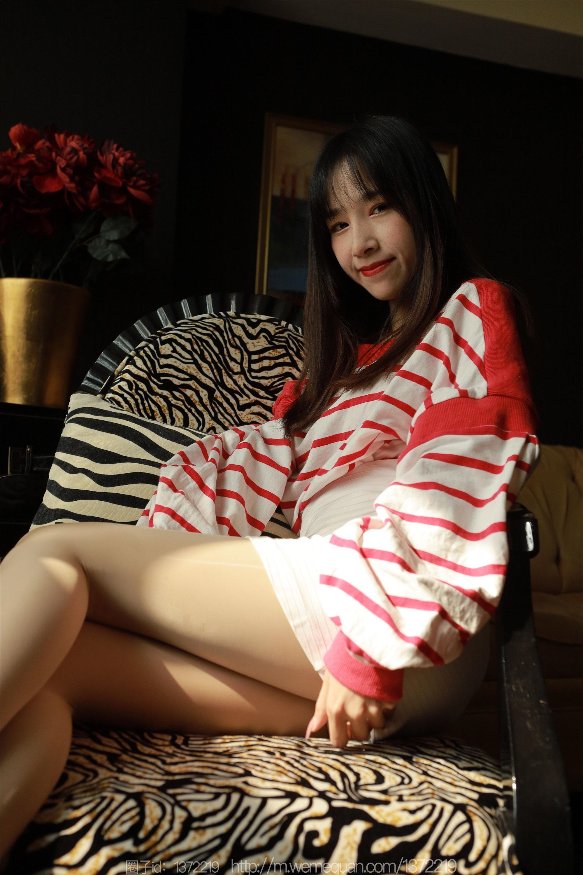 IESS异思趣向  2023.02.22 丝享家 1369 美子《藏在光影里》